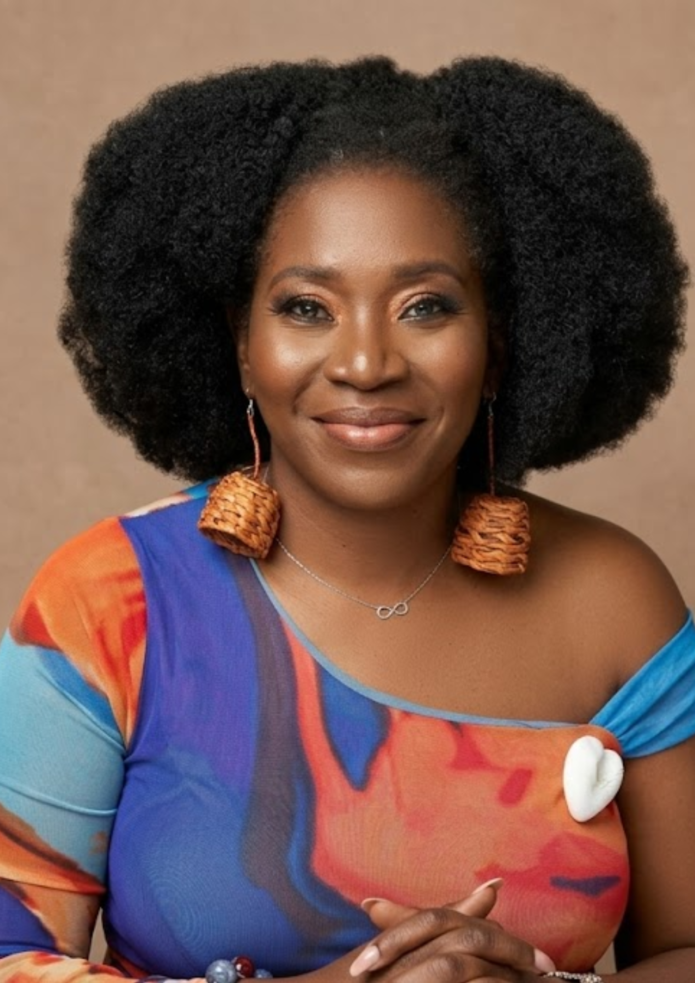 Sonia ADOU — Fondatrice & Directrice Artistique